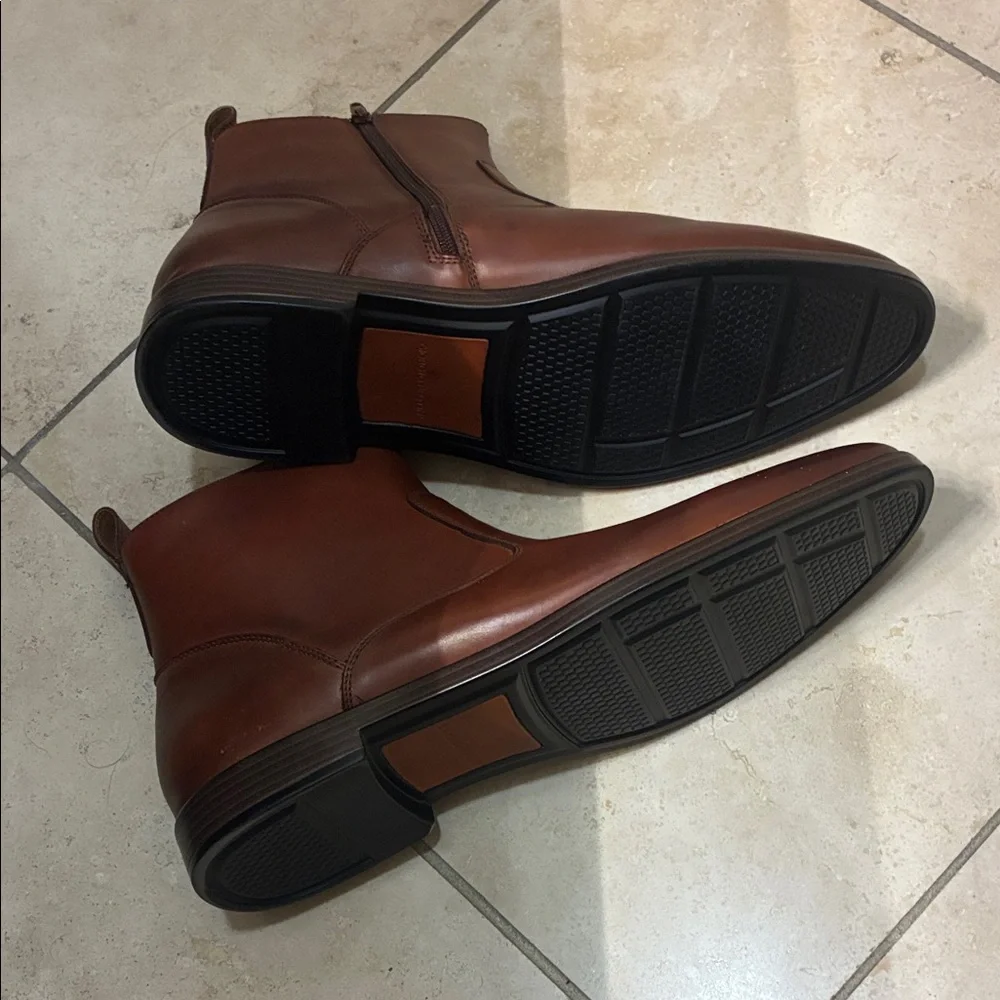 NWOB Giorgio Brutini Men's Leather Zip Up Ankle Boots in Rich Brown in Sz 13M